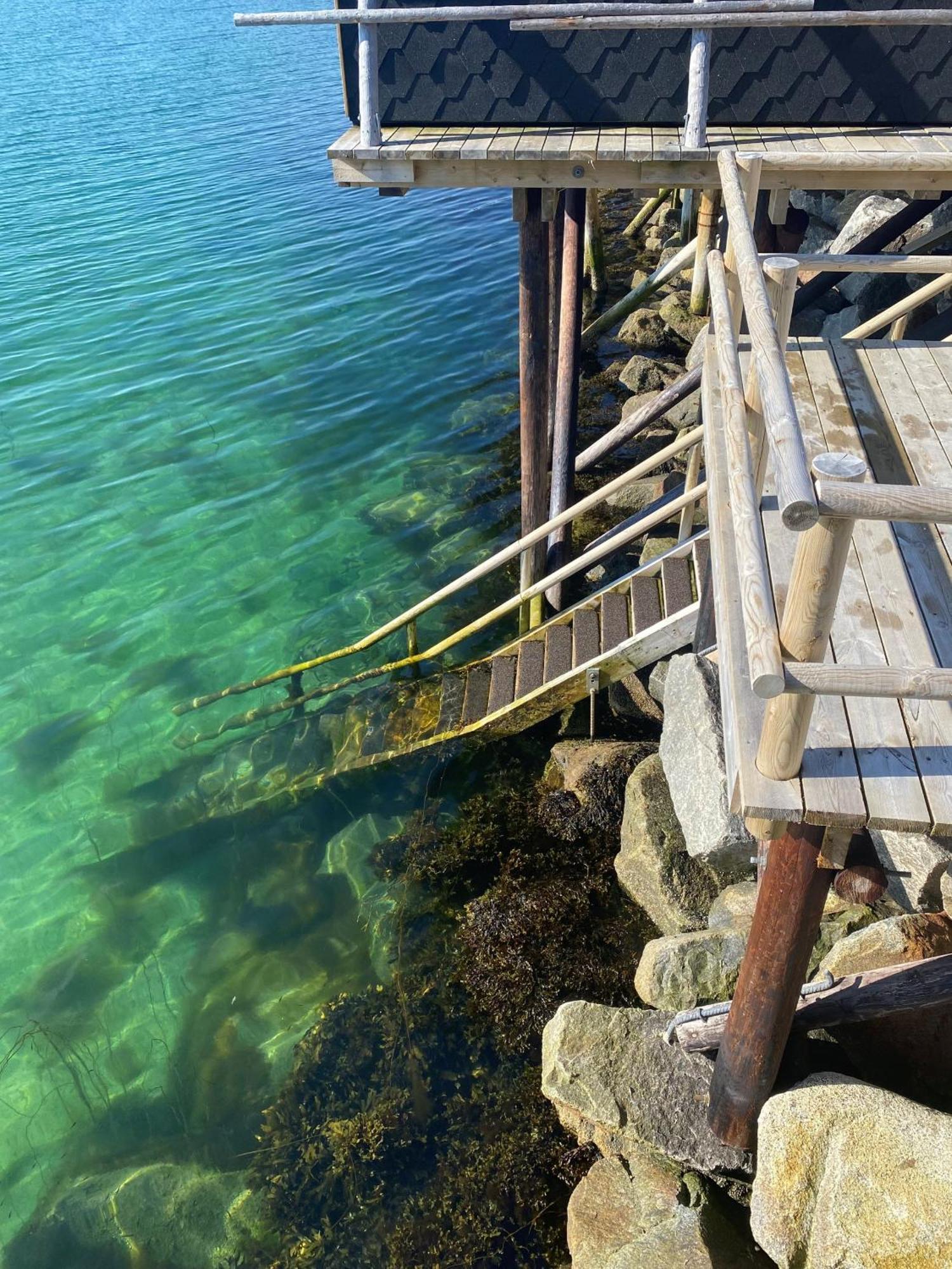 Molobua, Fantastic Place By The Sea Лекнес Екстериор снимка